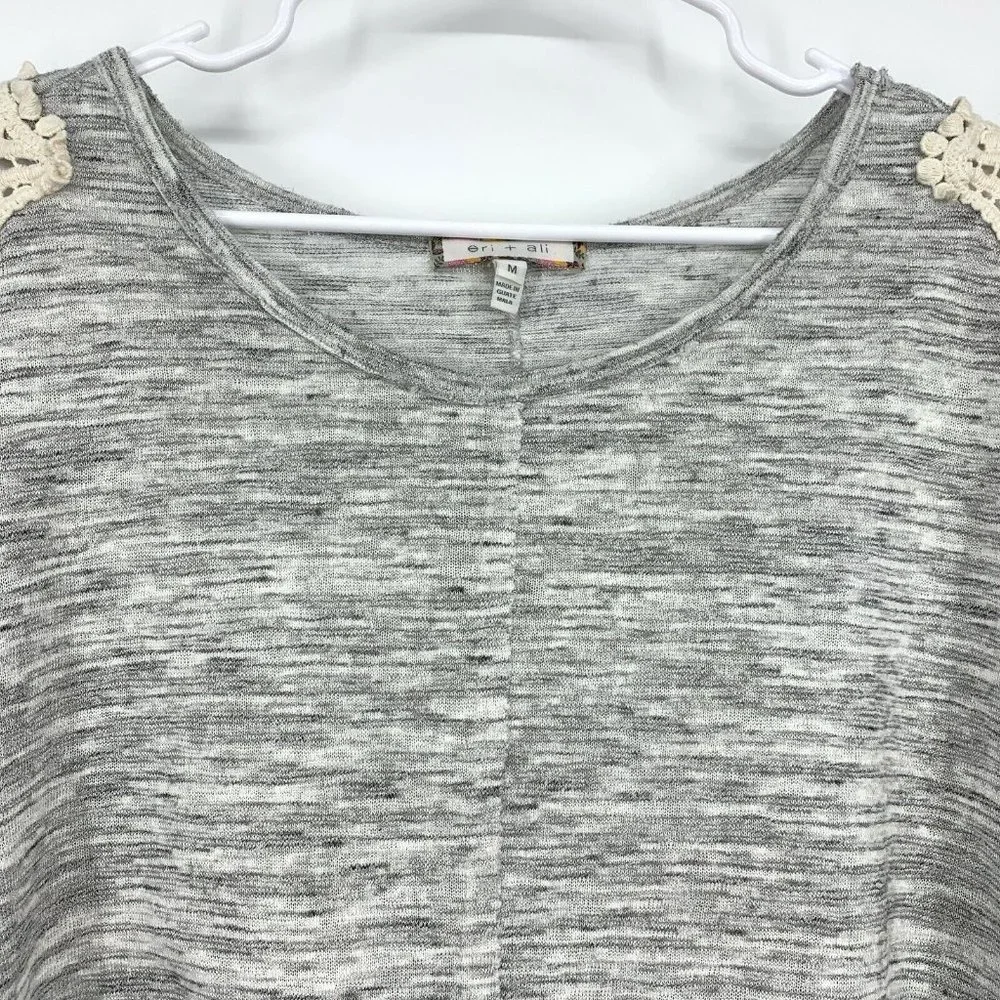 Anthropologie Eri + Ali Top Gray Beige Crochet Split Sleeve - Picture 2 of 9